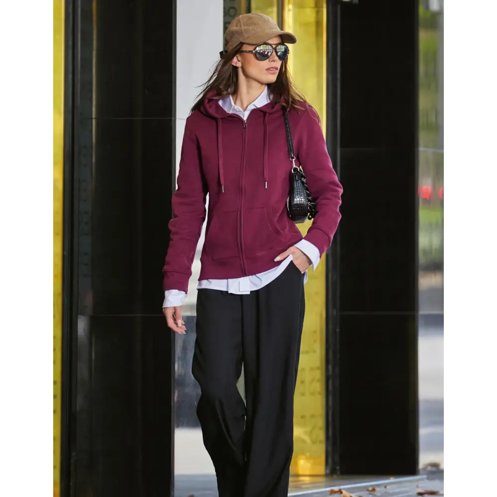 B&C QUEEN Zipped Hood